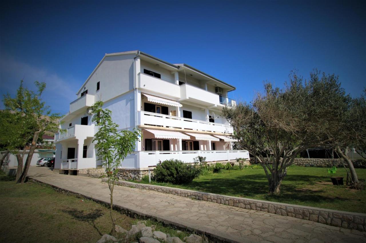Apartments And Rooms With Parking Space Pag - 13060 Pag Town Dış mekan fotoğraf