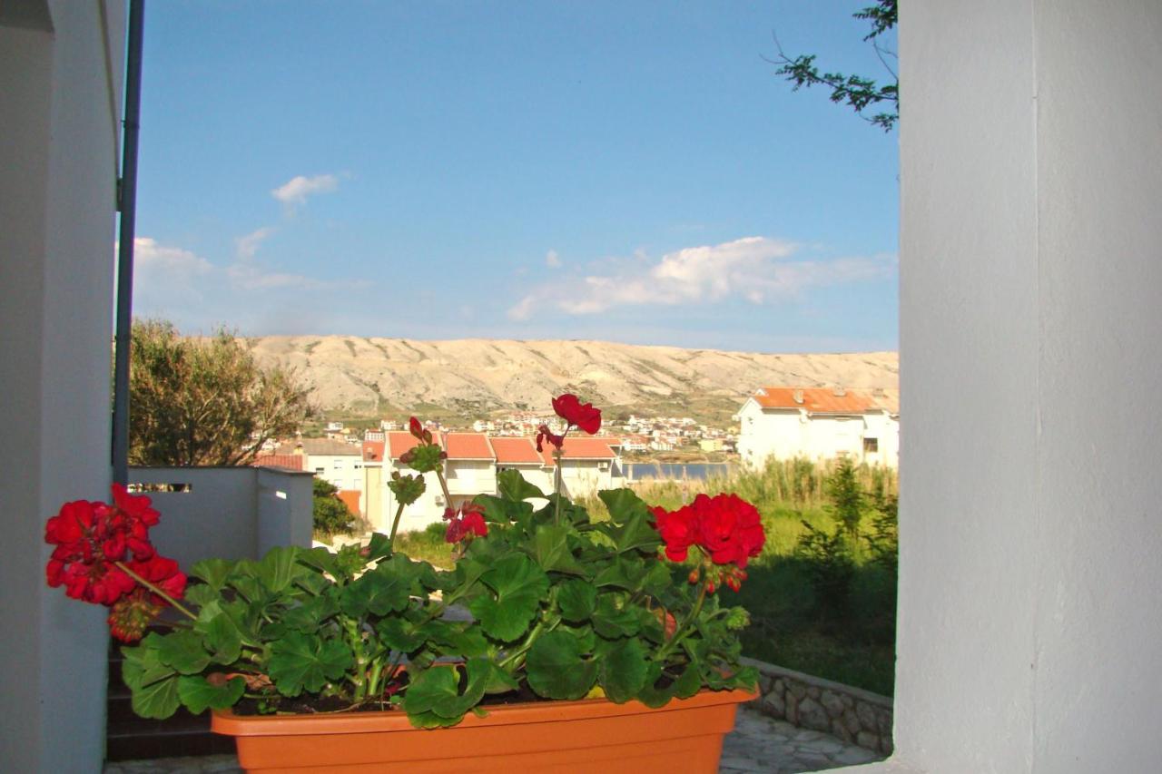 Apartments And Rooms With Parking Space Pag - 13060 Pag Town Dış mekan fotoğraf